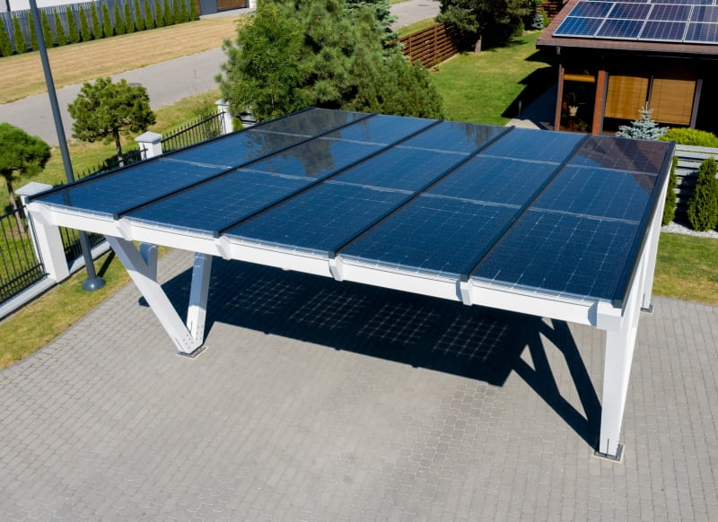 carport integrated solar stogine su solitek saules moduliais
